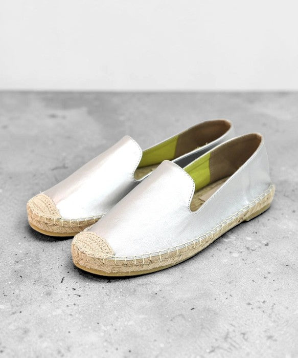 Effortless Summer Comfort:Handcrafted Breathable Jute Slip-On Silver