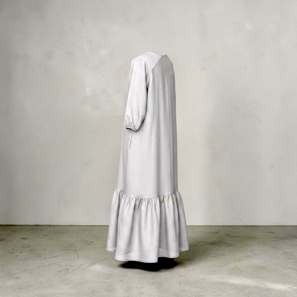 Die Blütensilhouette: Ultraleichtes, leuchtendes Flare-Kleid in Grau, Kakao & Schwarz (3/4- oder Langarm)