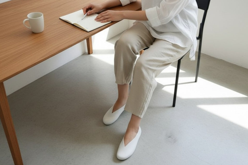 The Architecture of Elegance: Bespoke V-Cut Flannel & Linen Comfort Shoes